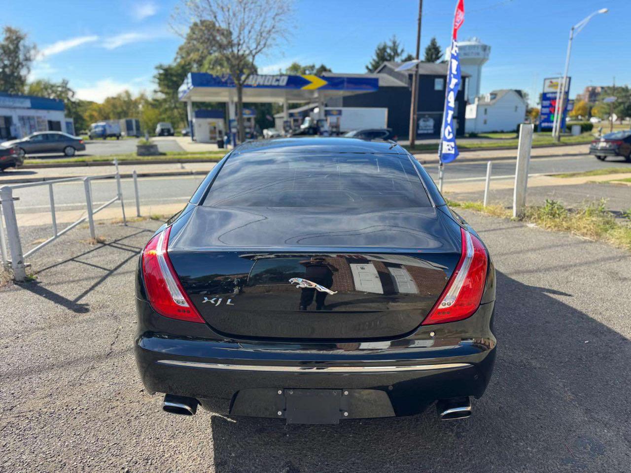 Jaguar XJ 4dr Sdn XJL 2012