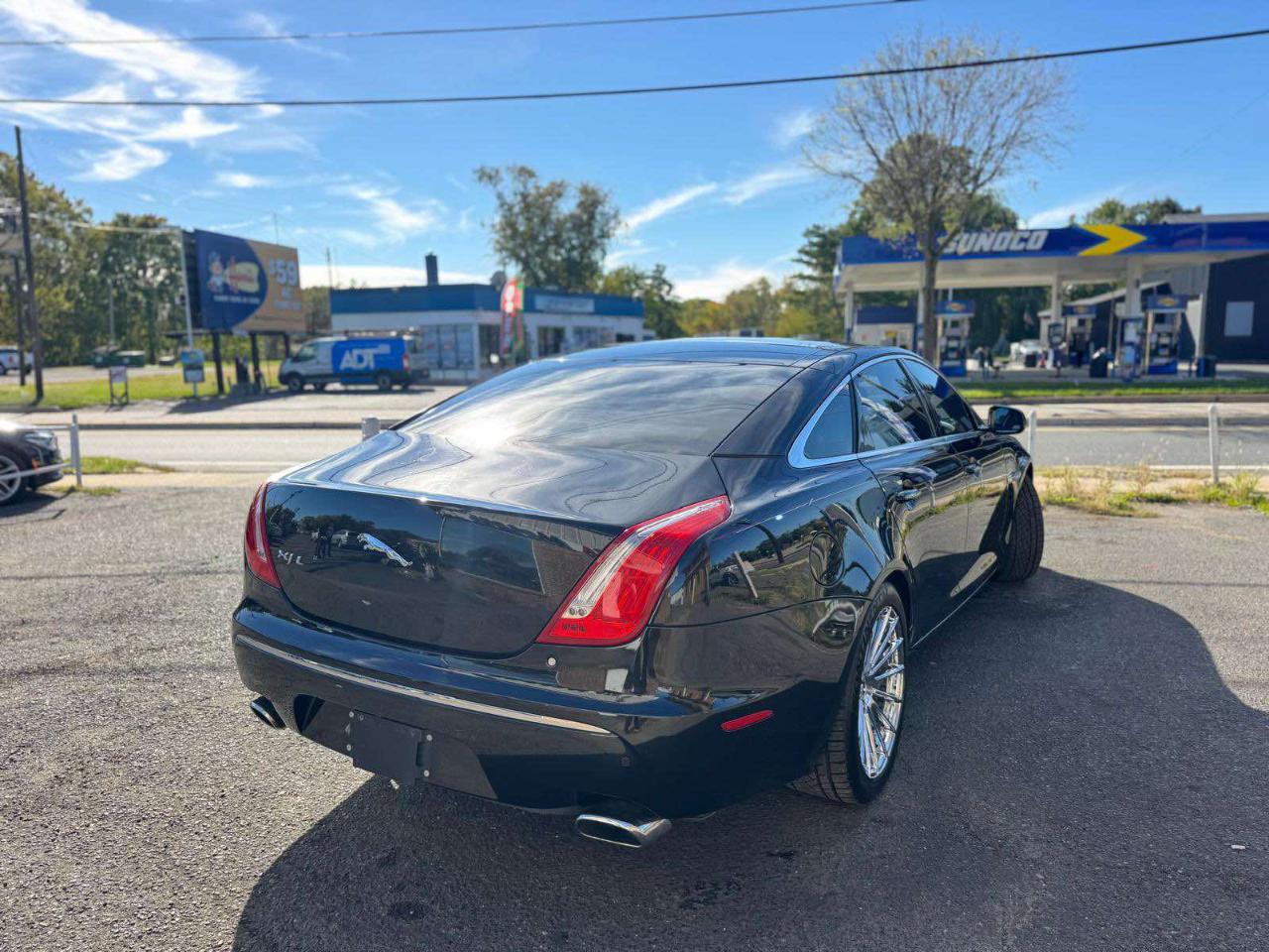 Jaguar XJ 4dr Sdn XJL 2012