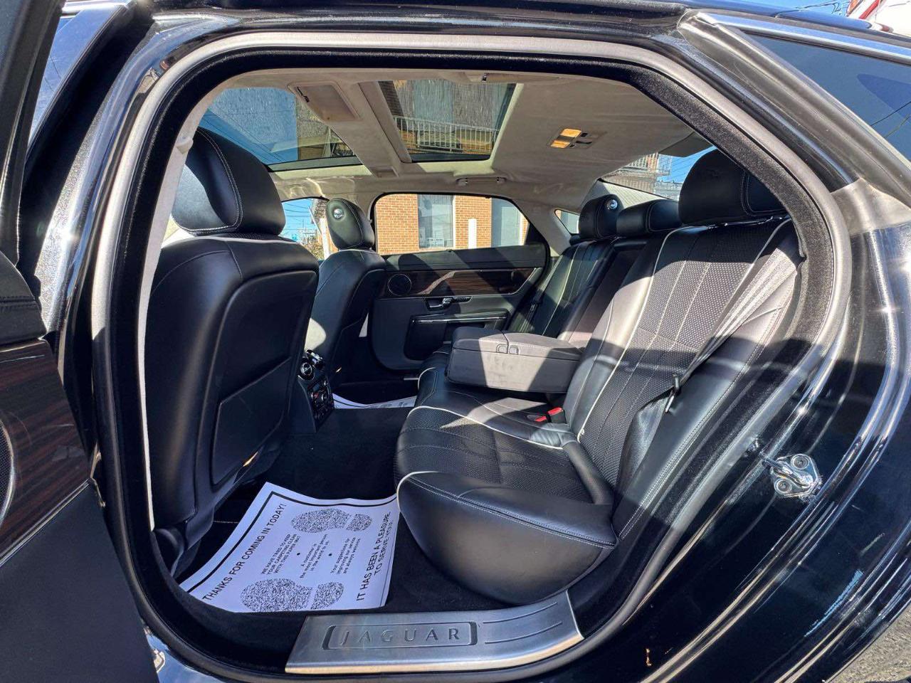 Jaguar XJ 4dr Sdn XJL 2012