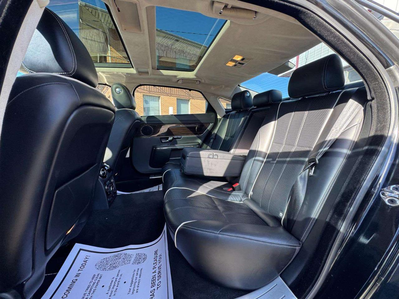 Jaguar XJ 4dr Sdn XJL 2012