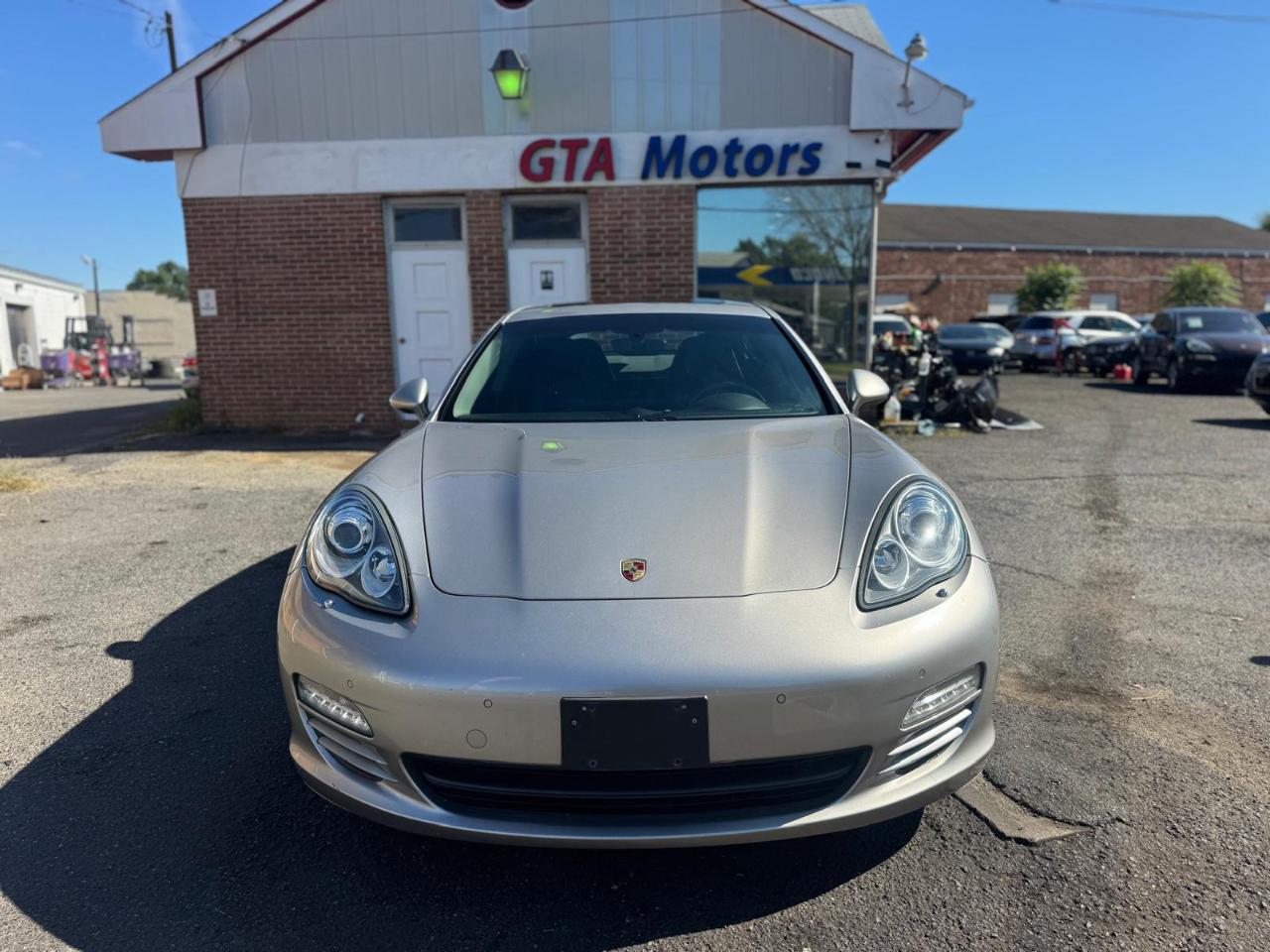 Porsche Panamera 4dr HB 2012