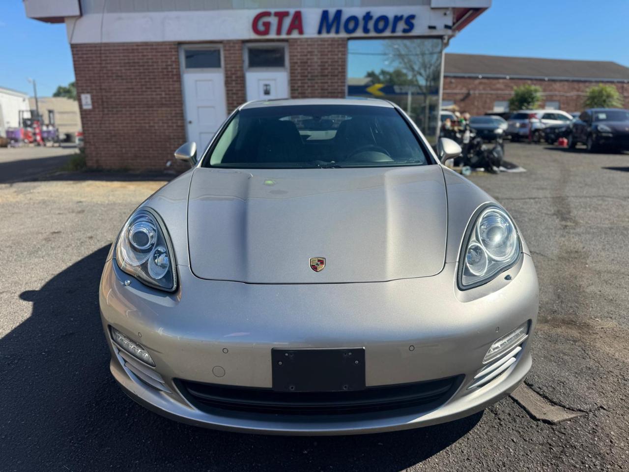 Porsche Panamera 4dr HB 2012