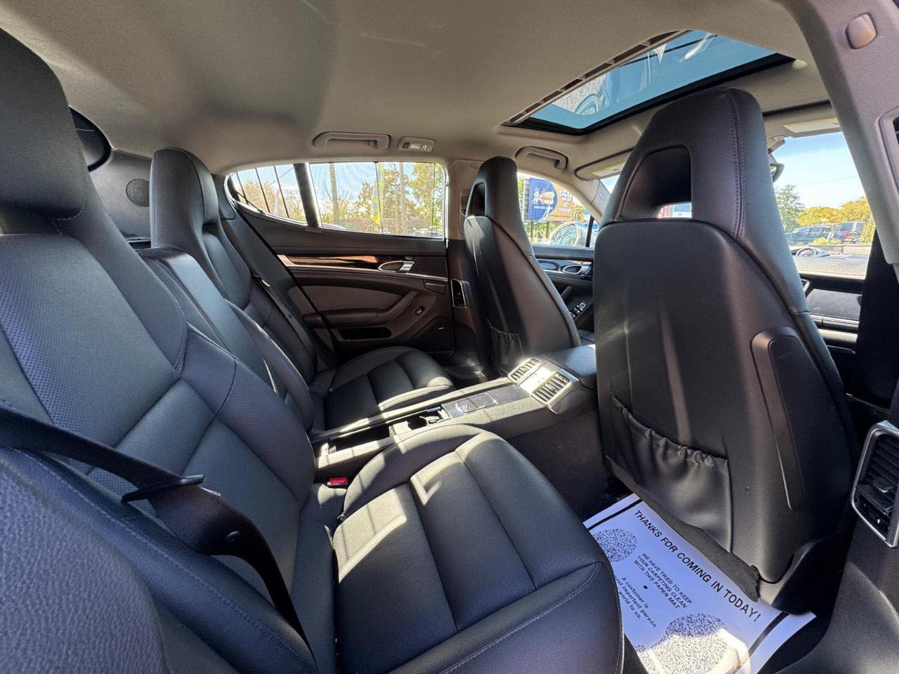 Porsche Panamera 4dr HB 2012