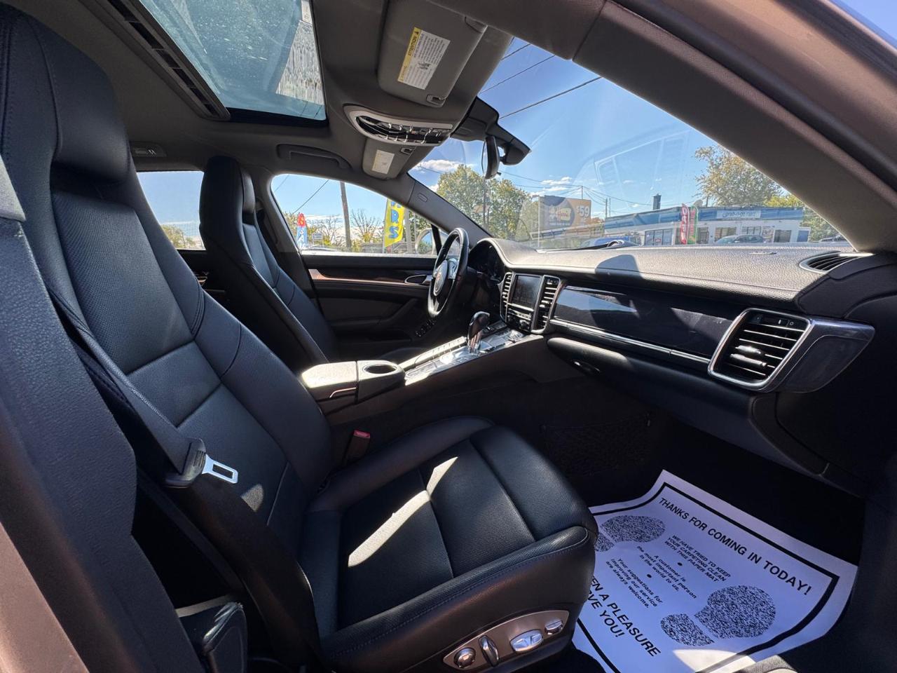 Porsche Panamera 4dr HB 2012