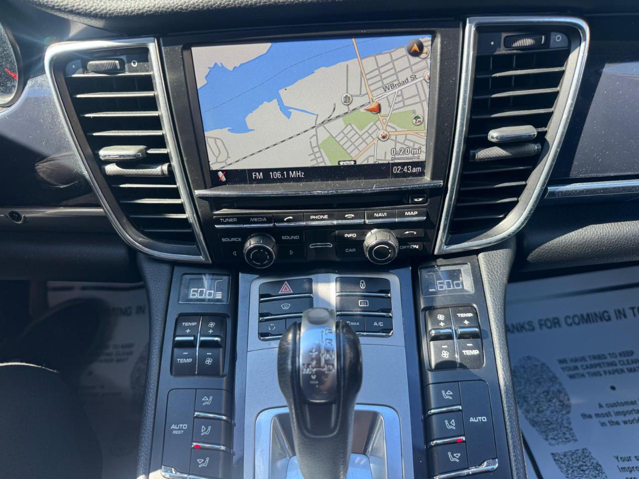 Porsche Panamera 4dr HB 2012