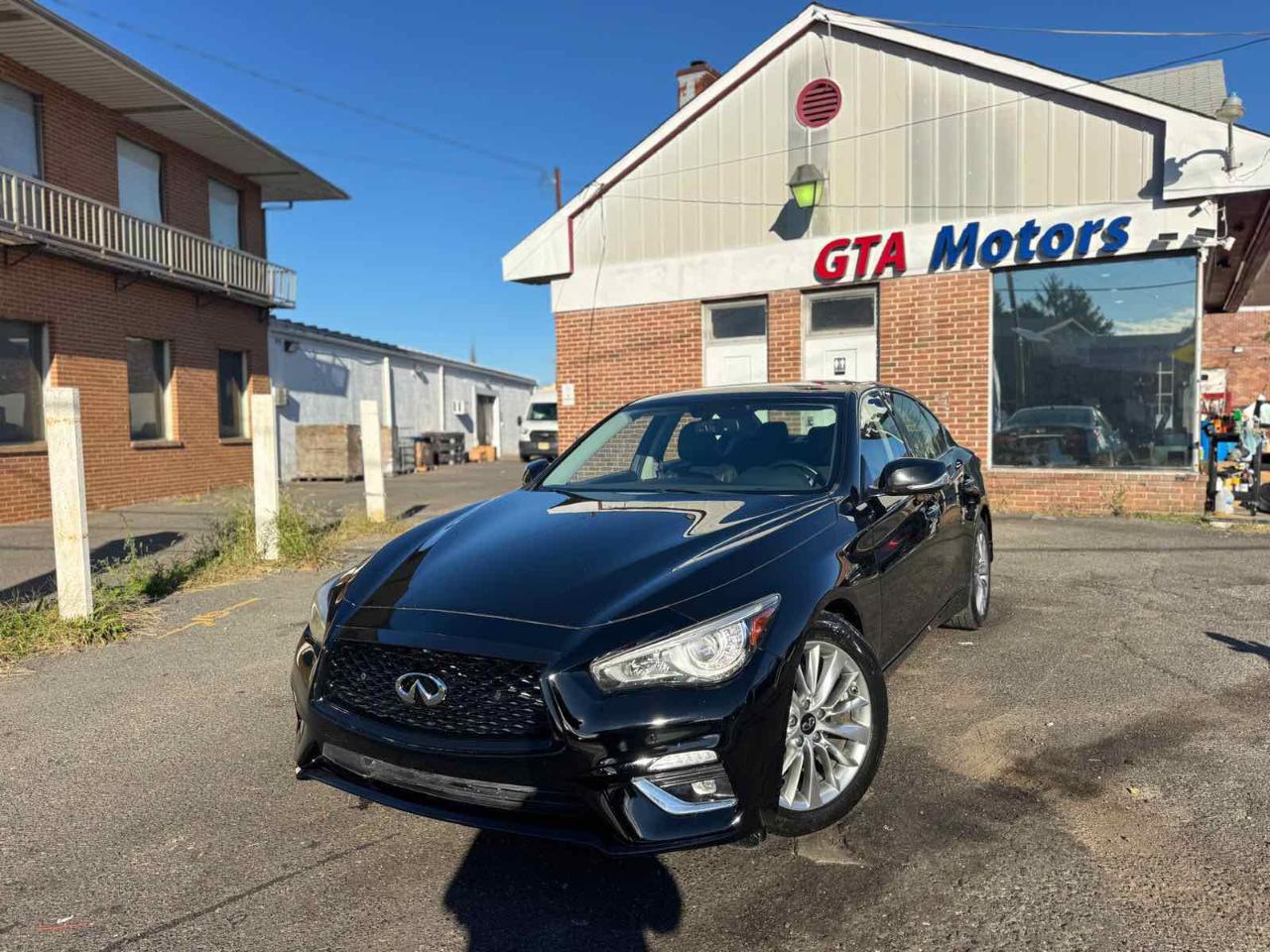 Infiniti Q50 3.0t LUXE AWD 2021
