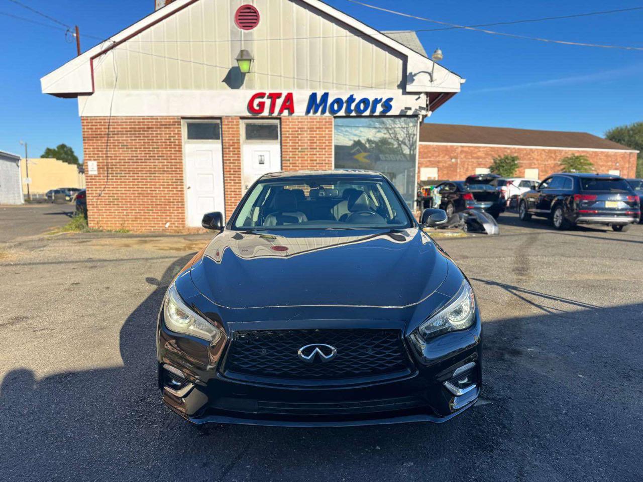 Infiniti Q50 3.0t LUXE AWD 2021