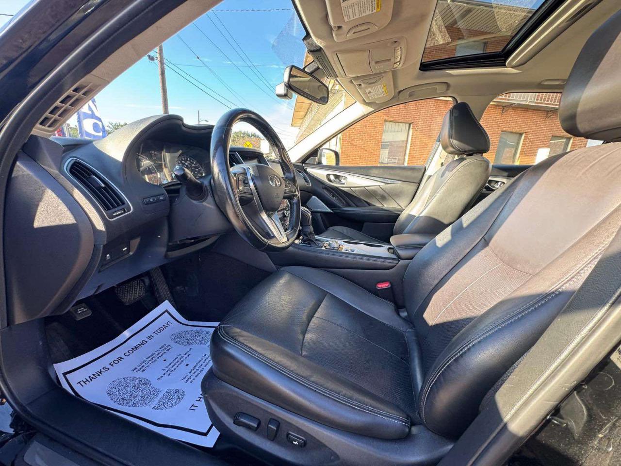 Infiniti Q50 3.0t LUXE AWD 2021