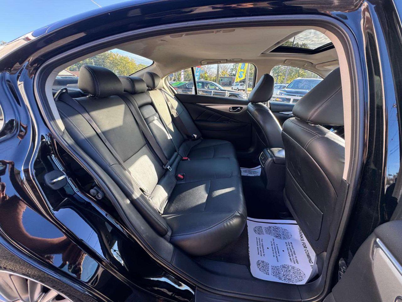 Infiniti Q50 3.0t LUXE AWD 2021
