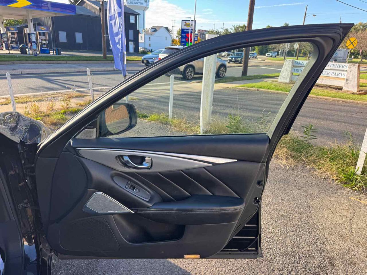 Infiniti Q50 3.0t LUXE AWD 2021