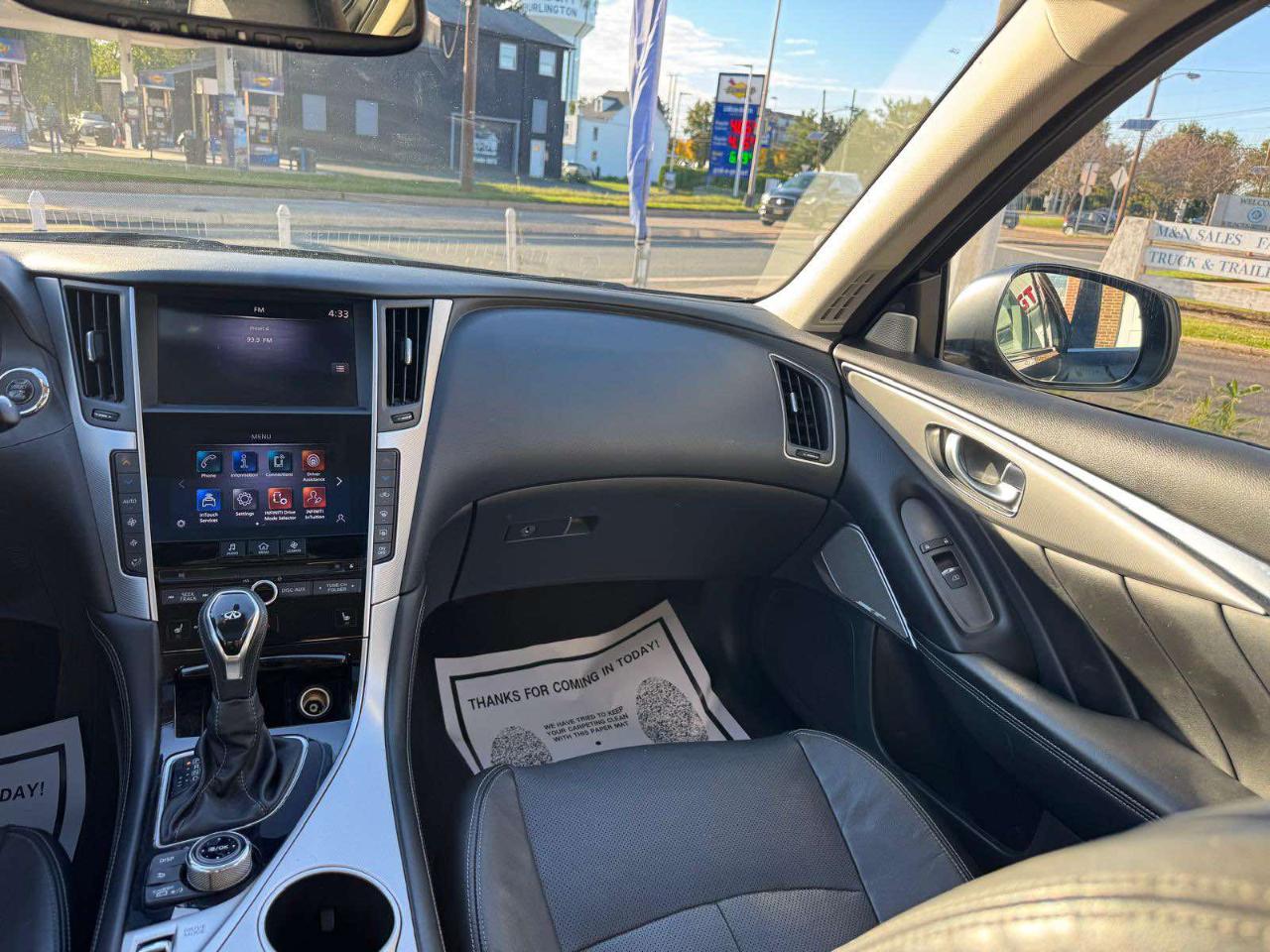 Infiniti Q50 3.0t LUXE AWD 2021