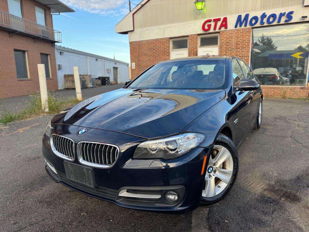 BMW 5 Series 4dr Sdn 535i xDrive AWD 2016