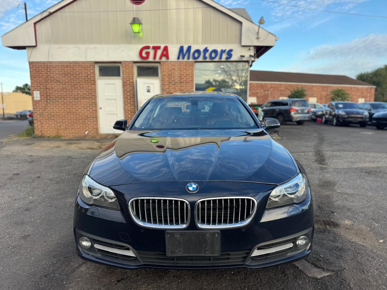 BMW 5 Series 4dr Sdn 535i xDrive AWD 2016