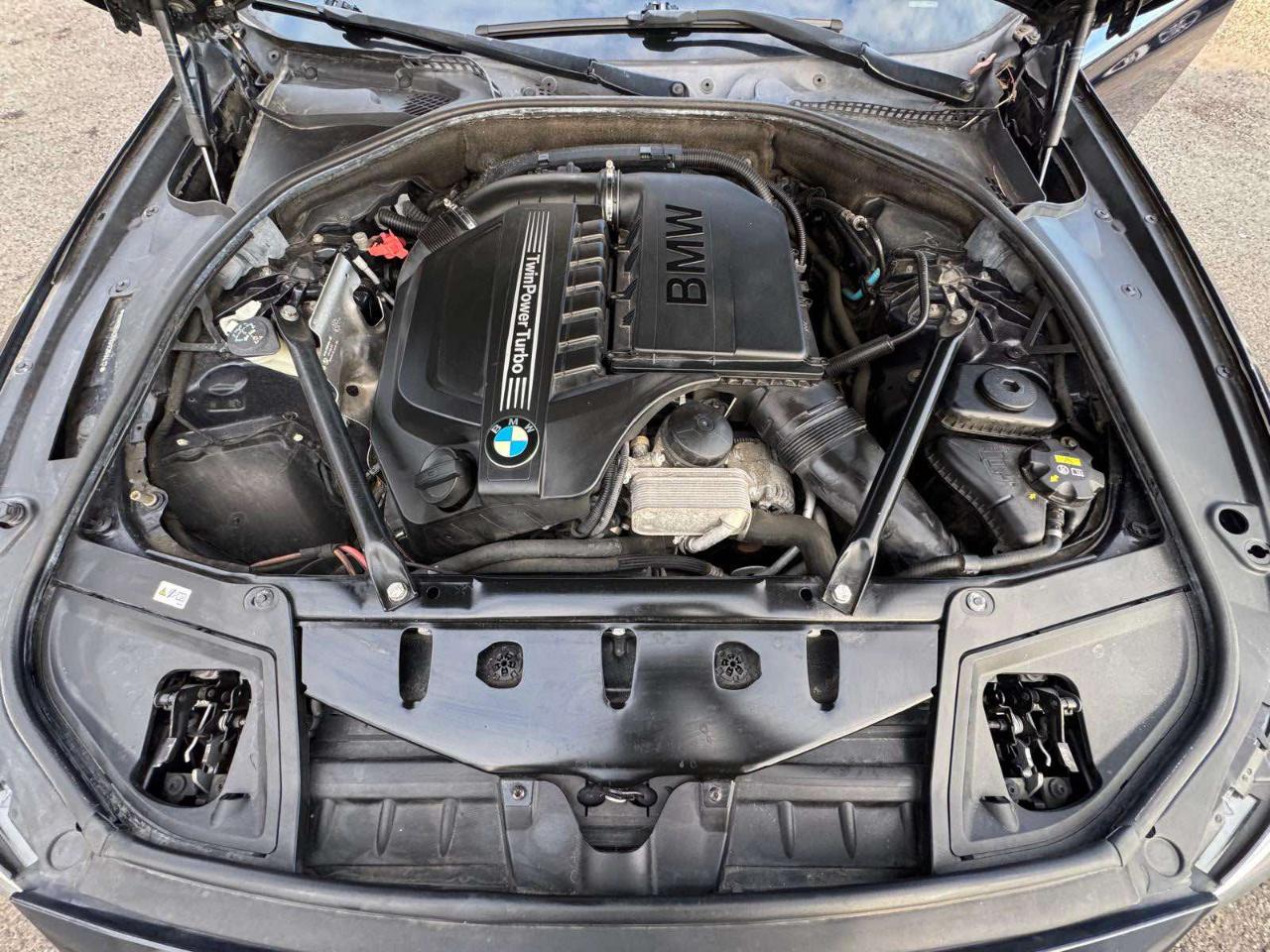 BMW 5 Series 4dr Sdn 535i xDrive AWD 2016