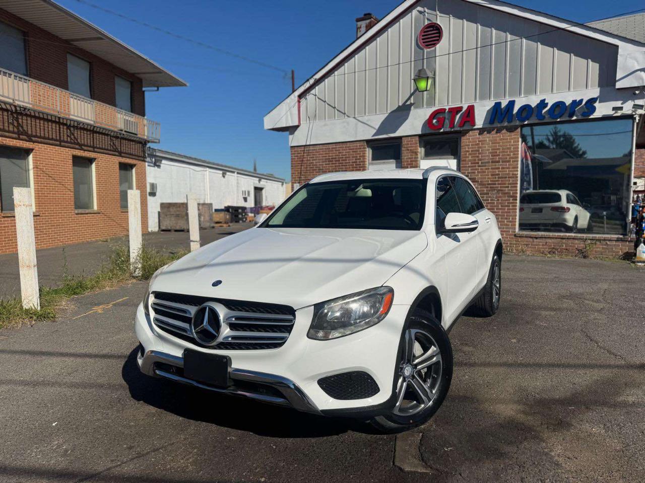 Mercedes-Benz GLC RWD 4dr GLC 300 2016