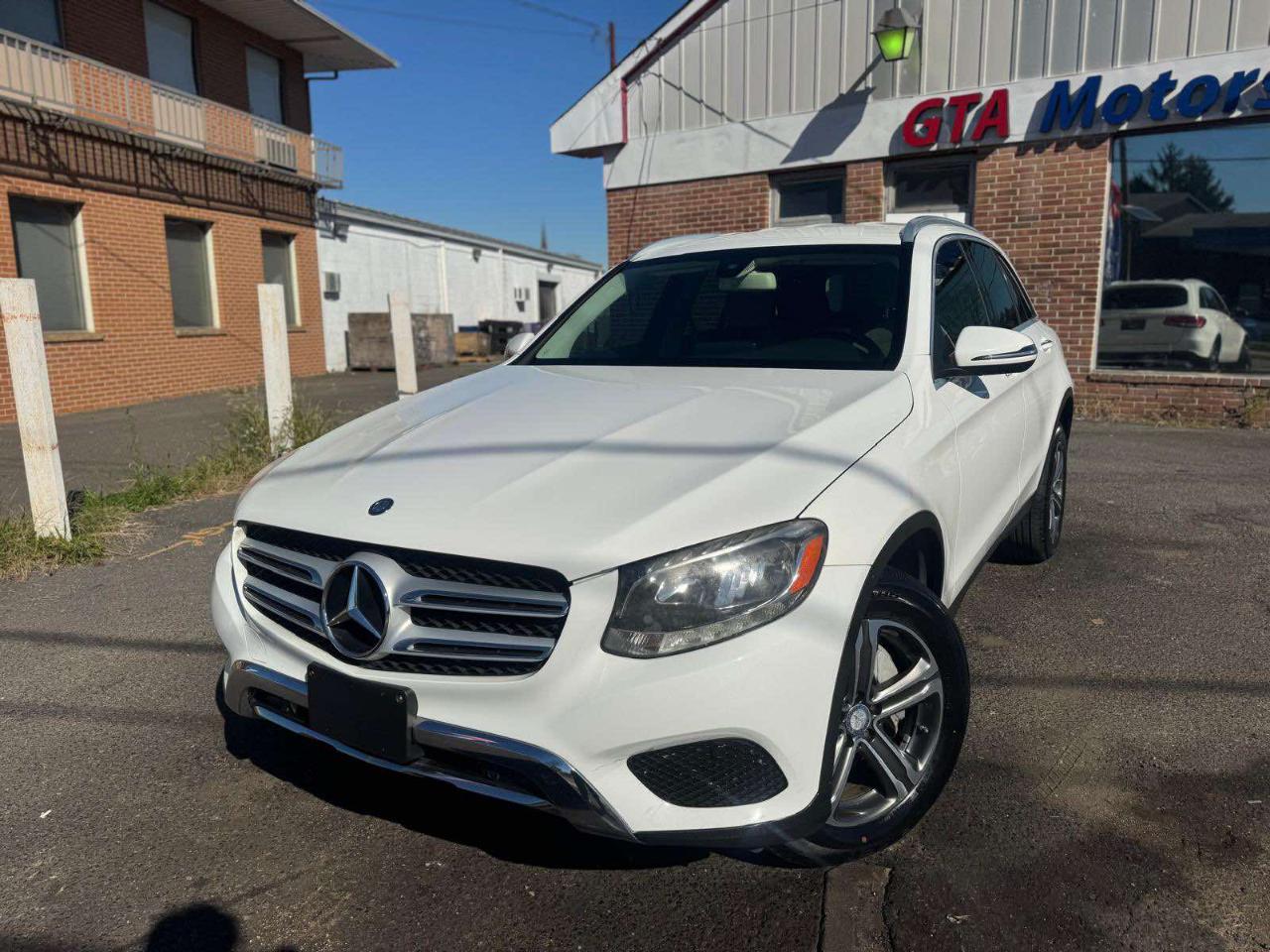 Mercedes-Benz GLC RWD 4dr GLC 300 2016