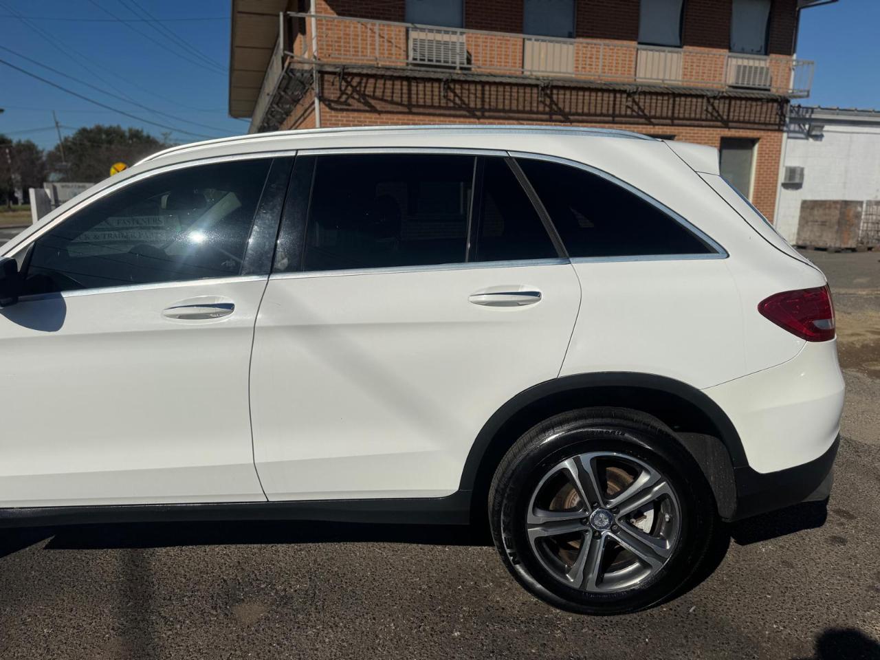 Mercedes-Benz GLC RWD 4dr GLC 300 2016