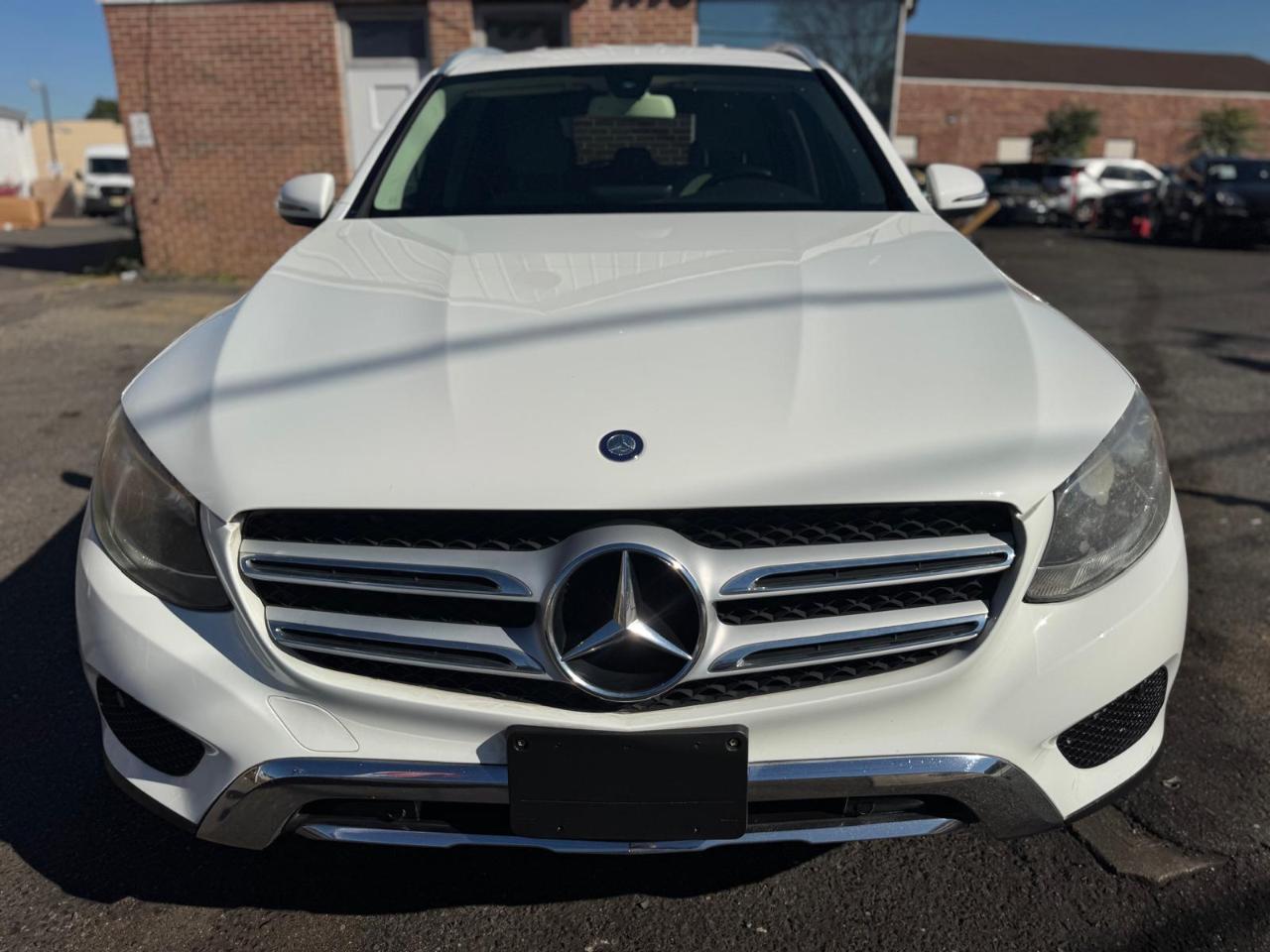Mercedes-Benz GLC RWD 4dr GLC 300 2016