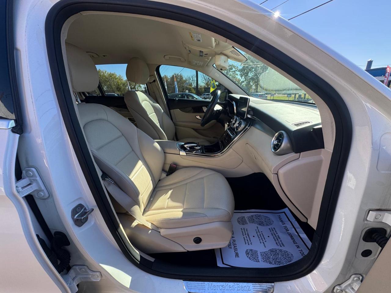 Mercedes-Benz GLC RWD 4dr GLC 300 2016