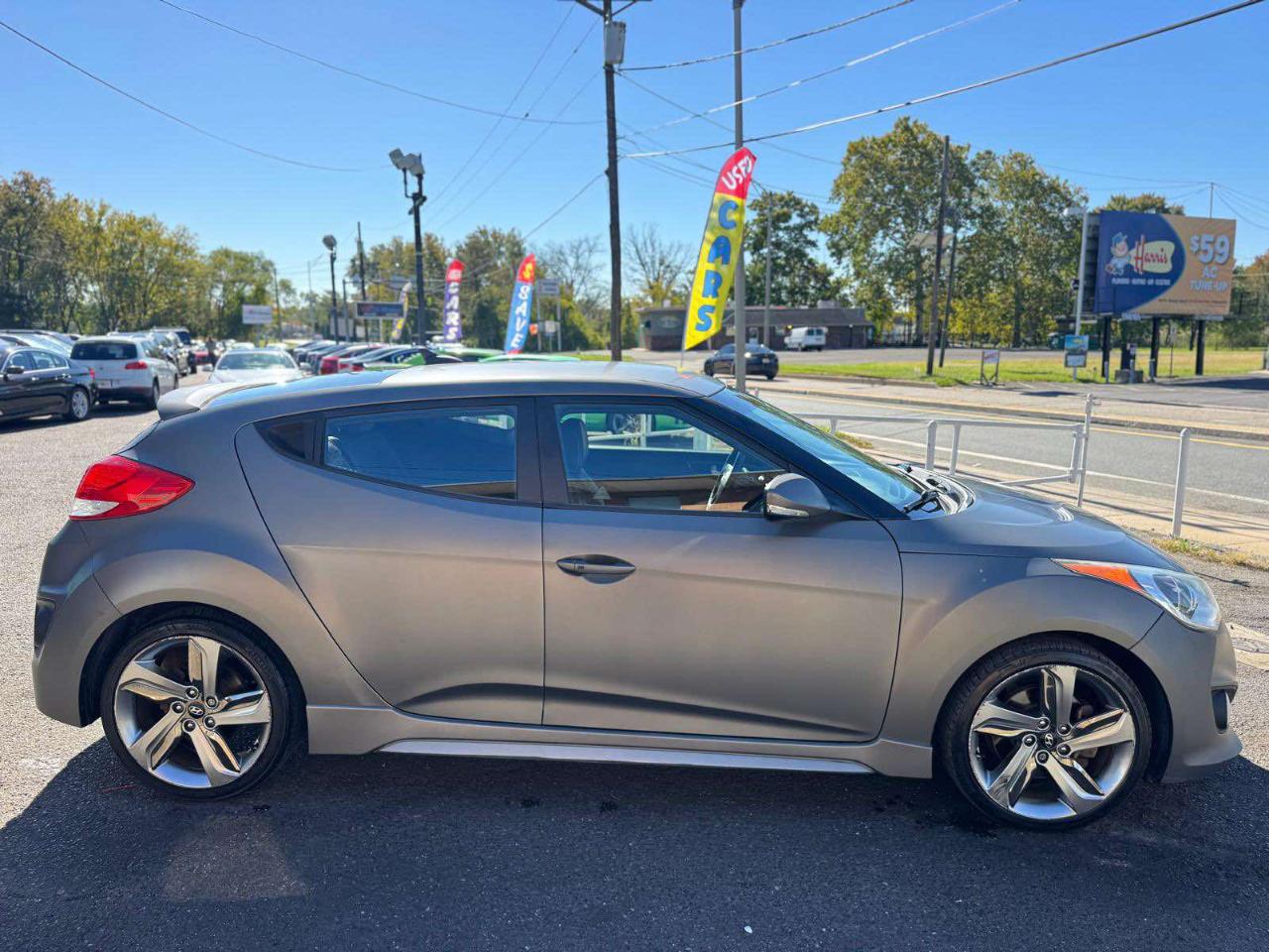 Hyundai Veloster 3dr Cpe Auto Turbo w/Black Int 2013