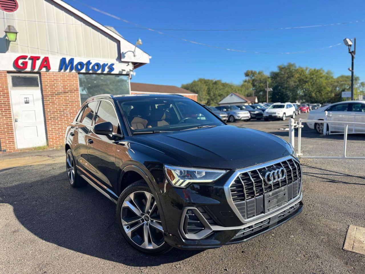Audi Q3 S line Premium Plus 45 TFSI quattro 2020