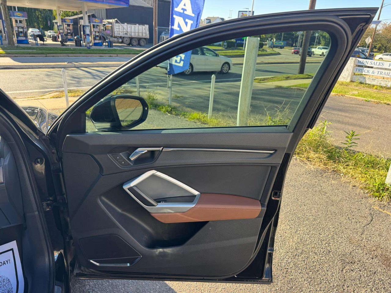 Audi Q3 S line Premium Plus 45 TFSI quattro 2020