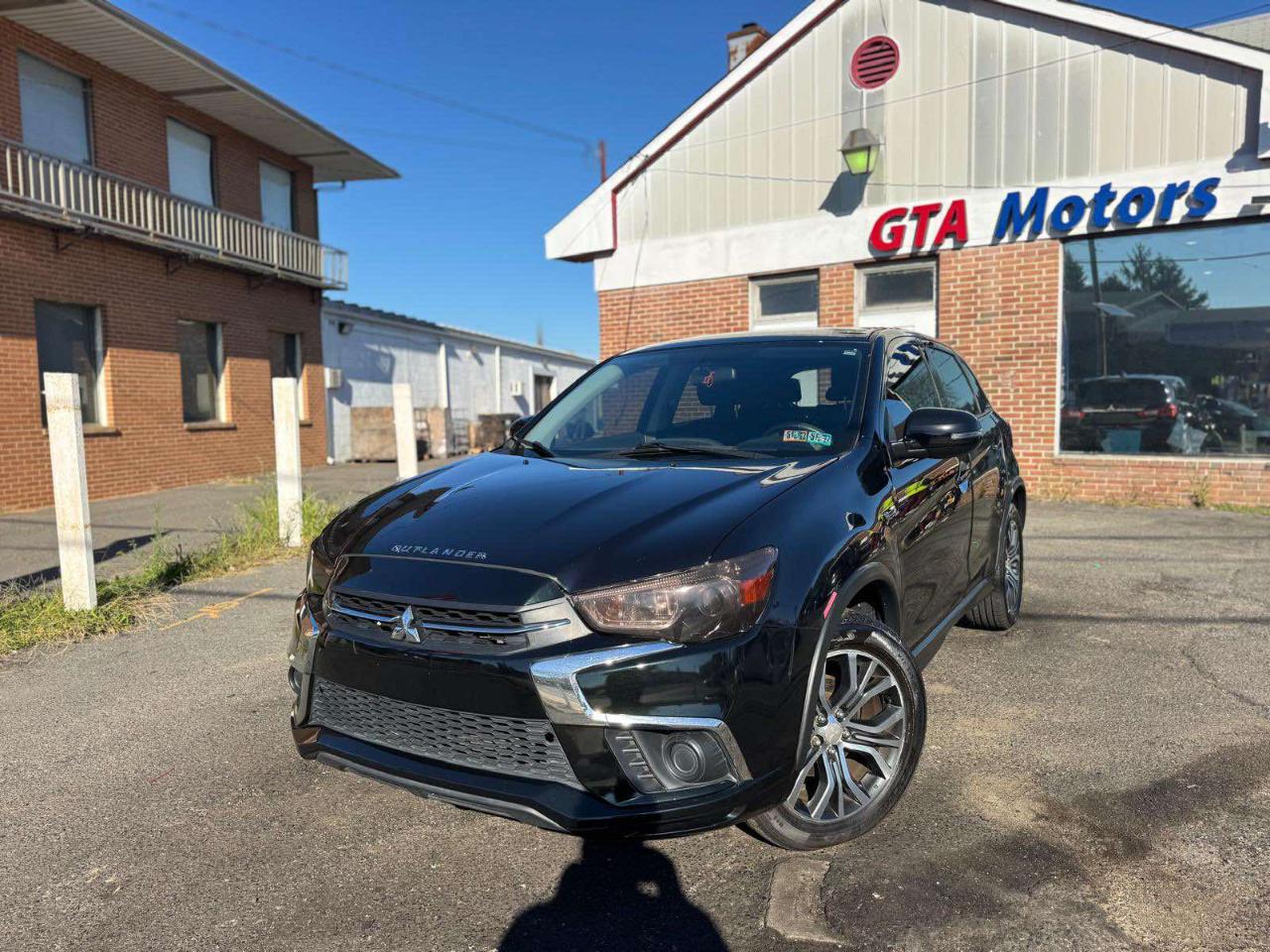 Mitsubishi Outlander Sport  2019