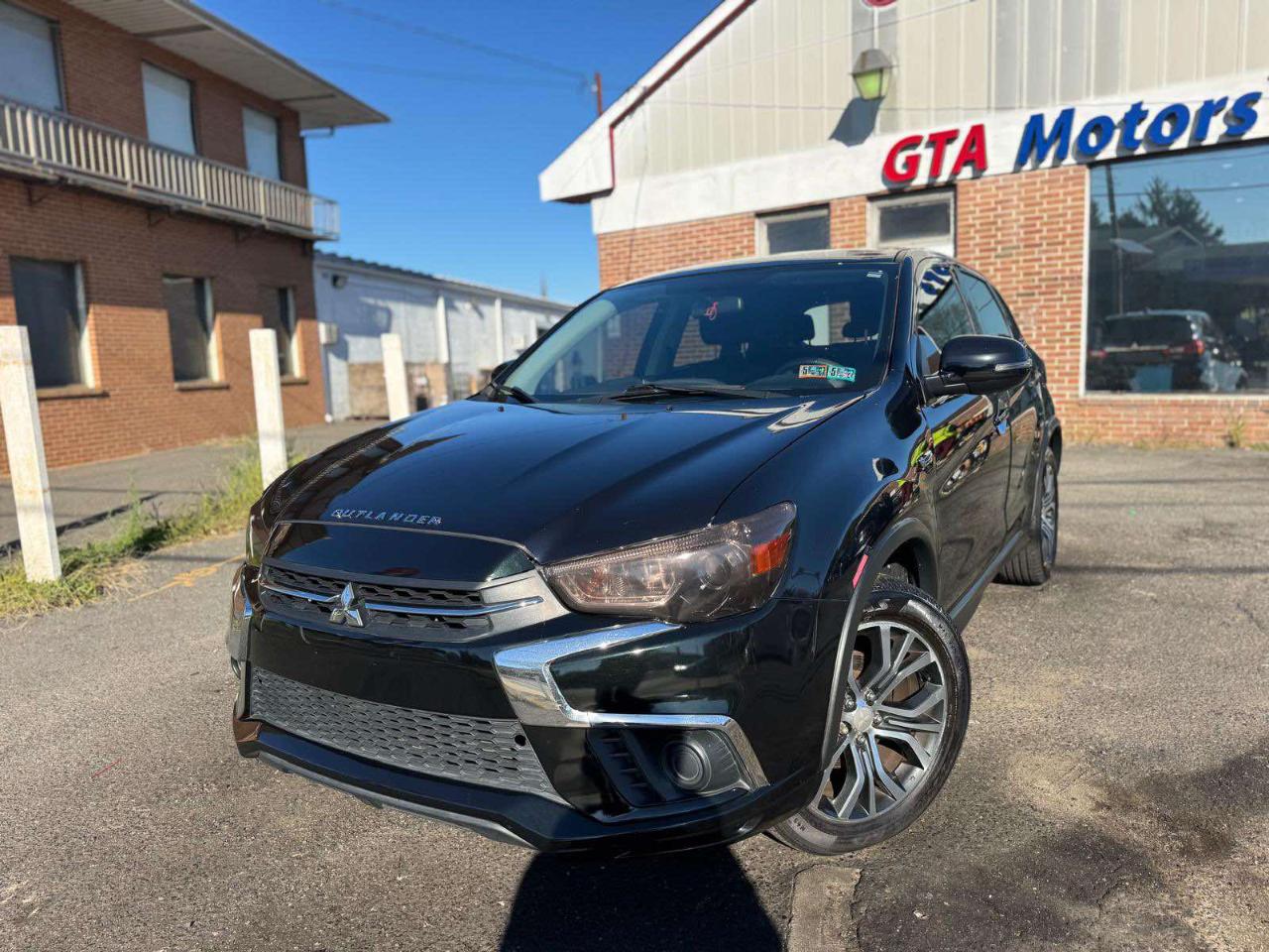 Mitsubishi Outlander Sport  2019