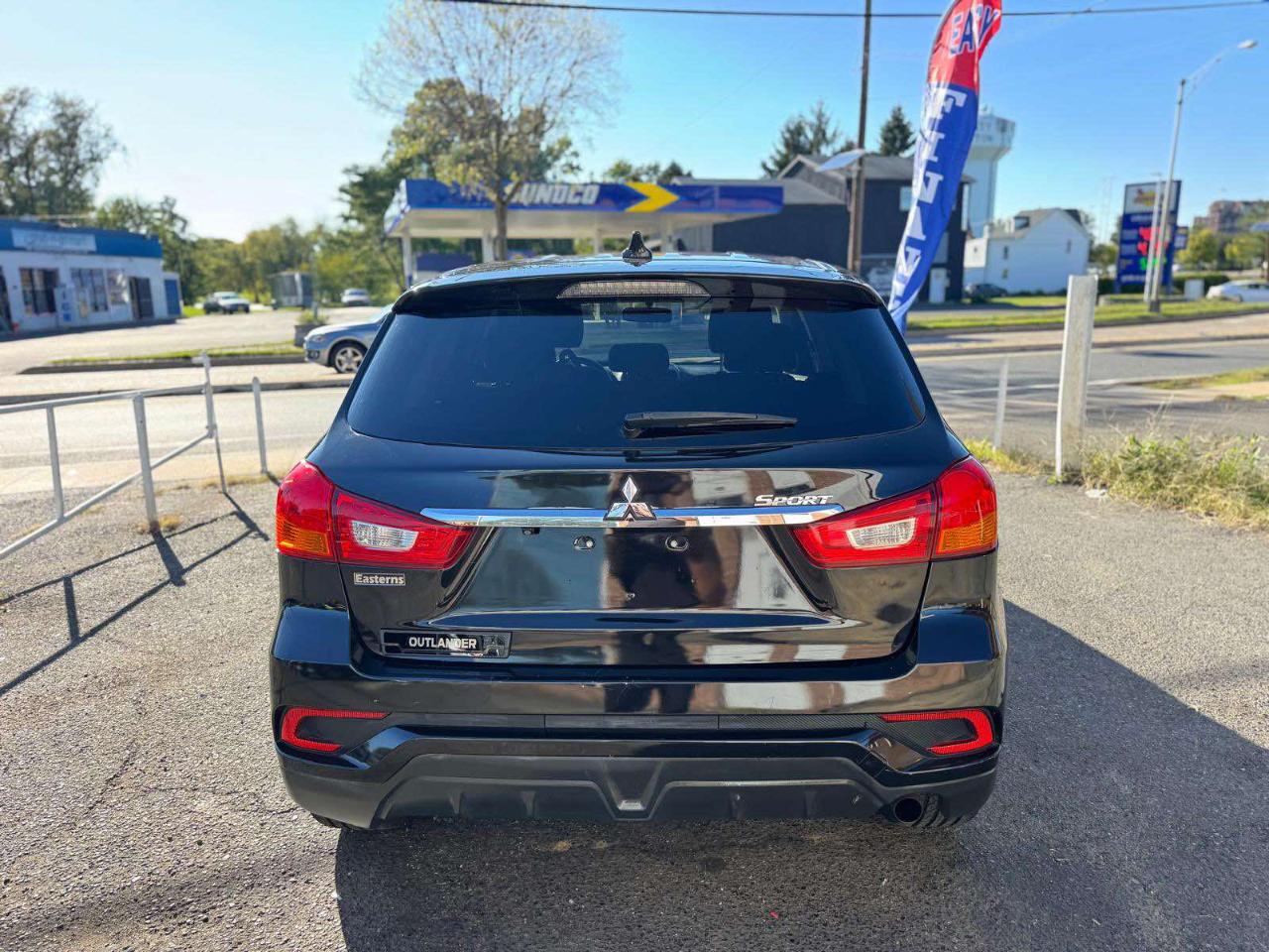 Mitsubishi Outlander Sport  2019