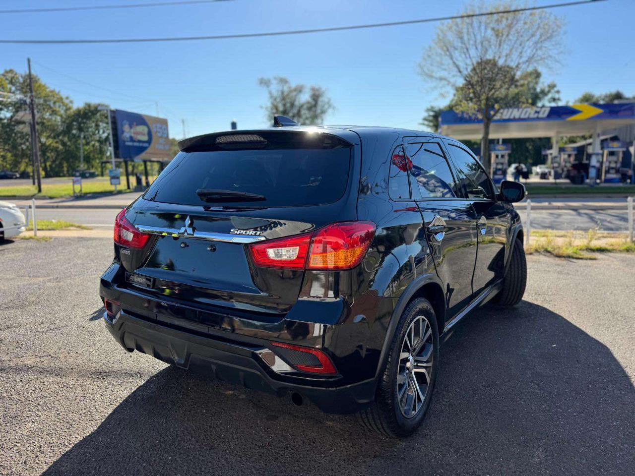 Mitsubishi Outlander Sport  2019