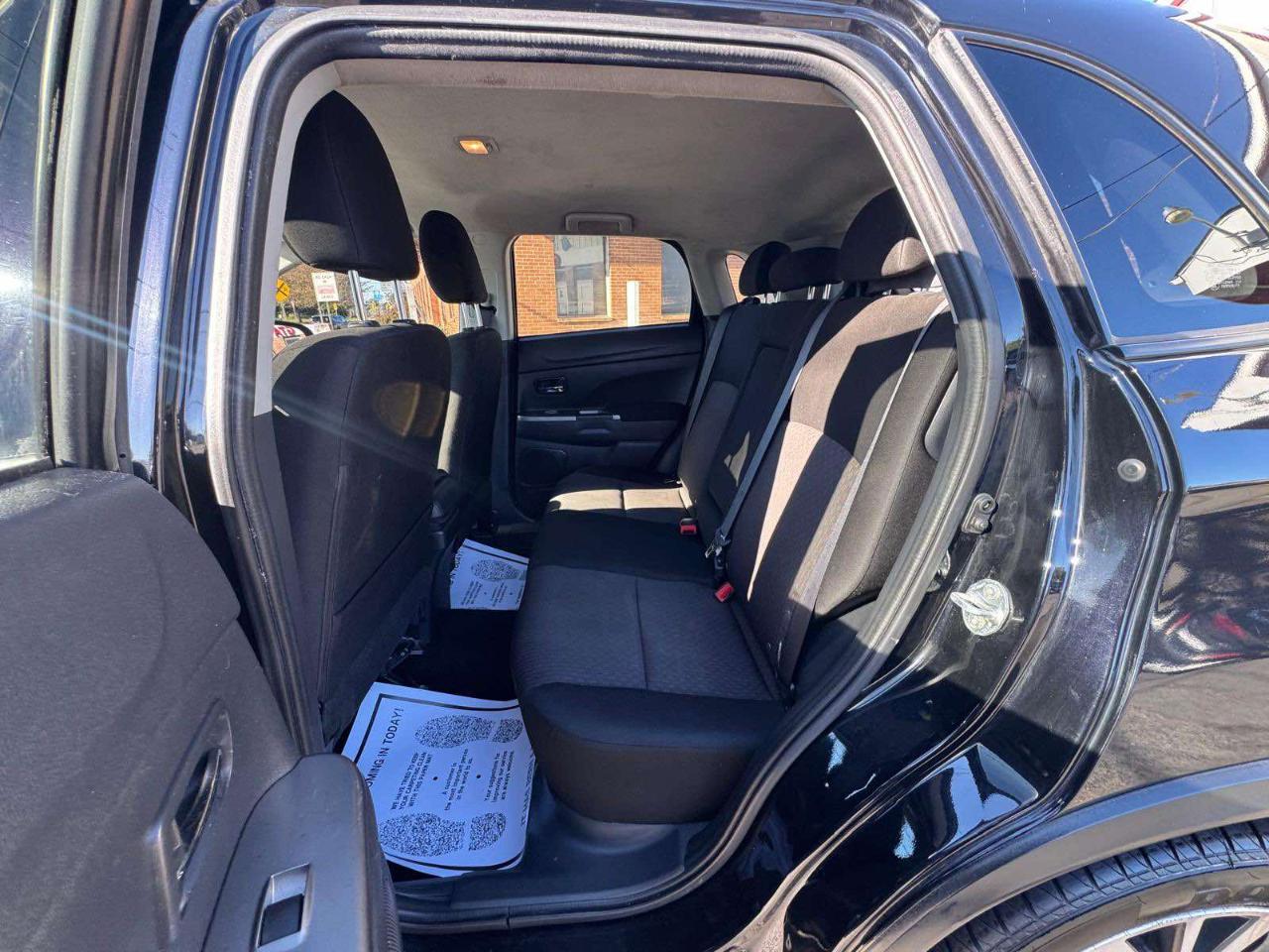 Mitsubishi Outlander Sport  2019
