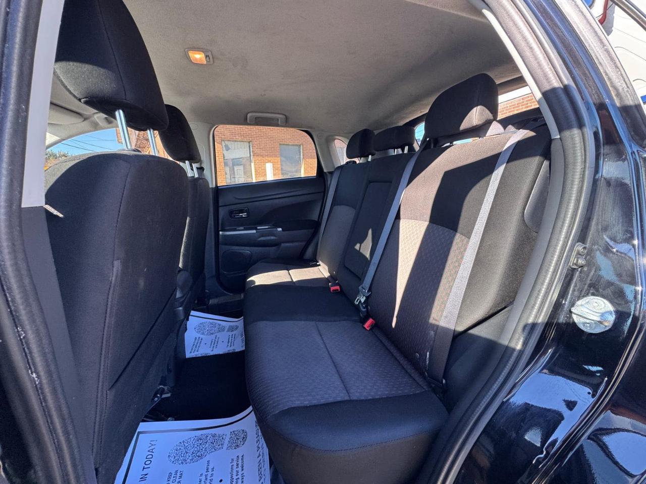 Mitsubishi Outlander Sport  2019