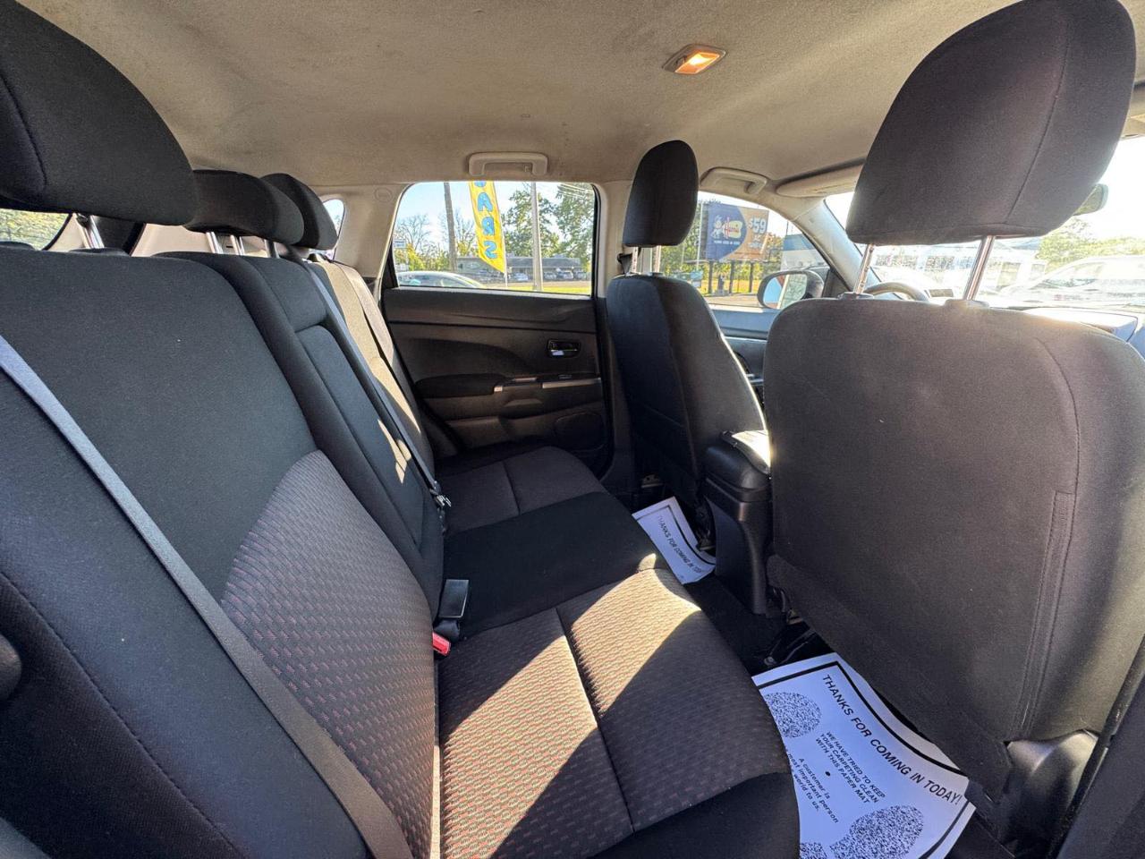 Mitsubishi Outlander Sport  2019