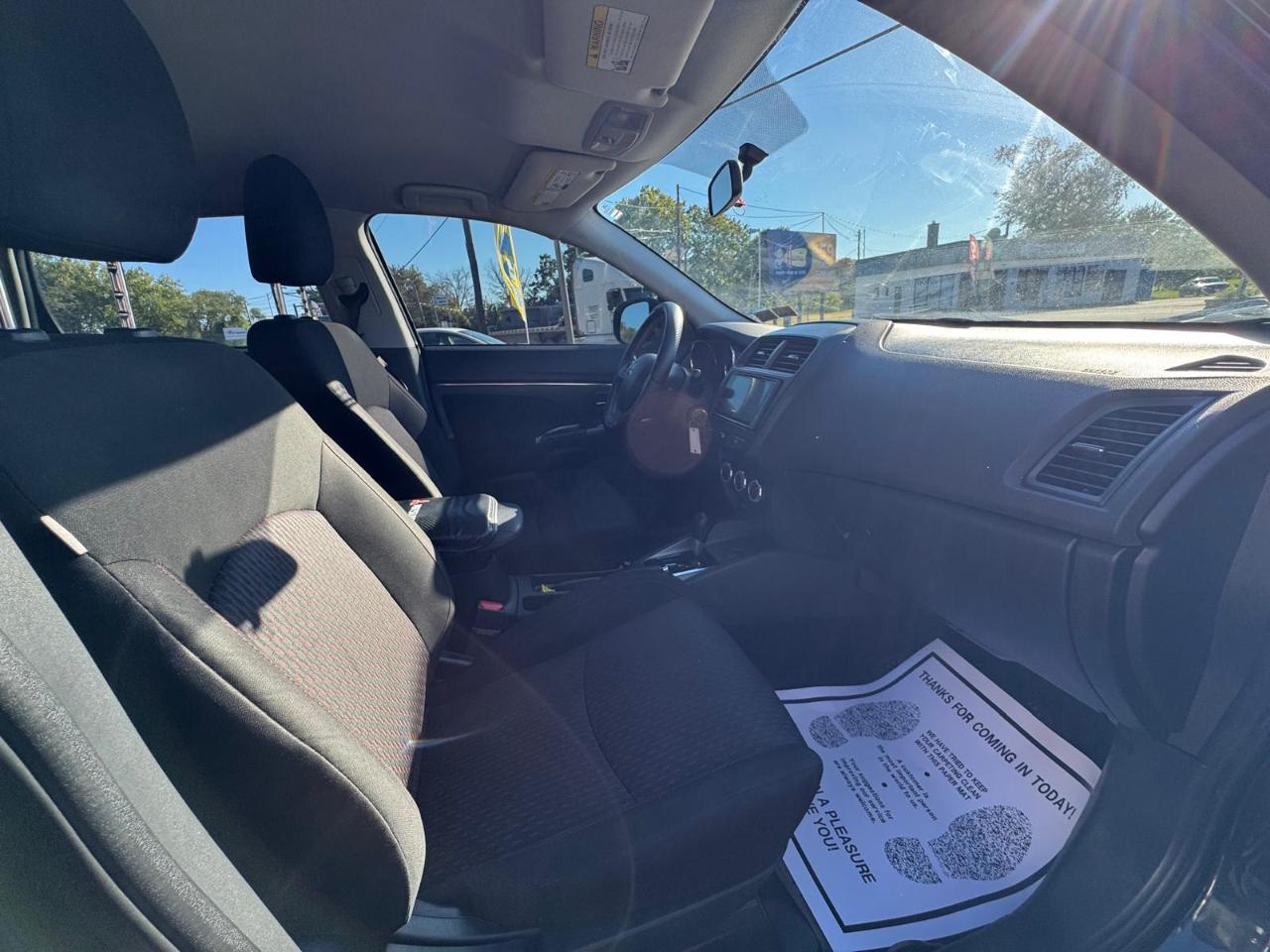 Mitsubishi Outlander Sport  2019