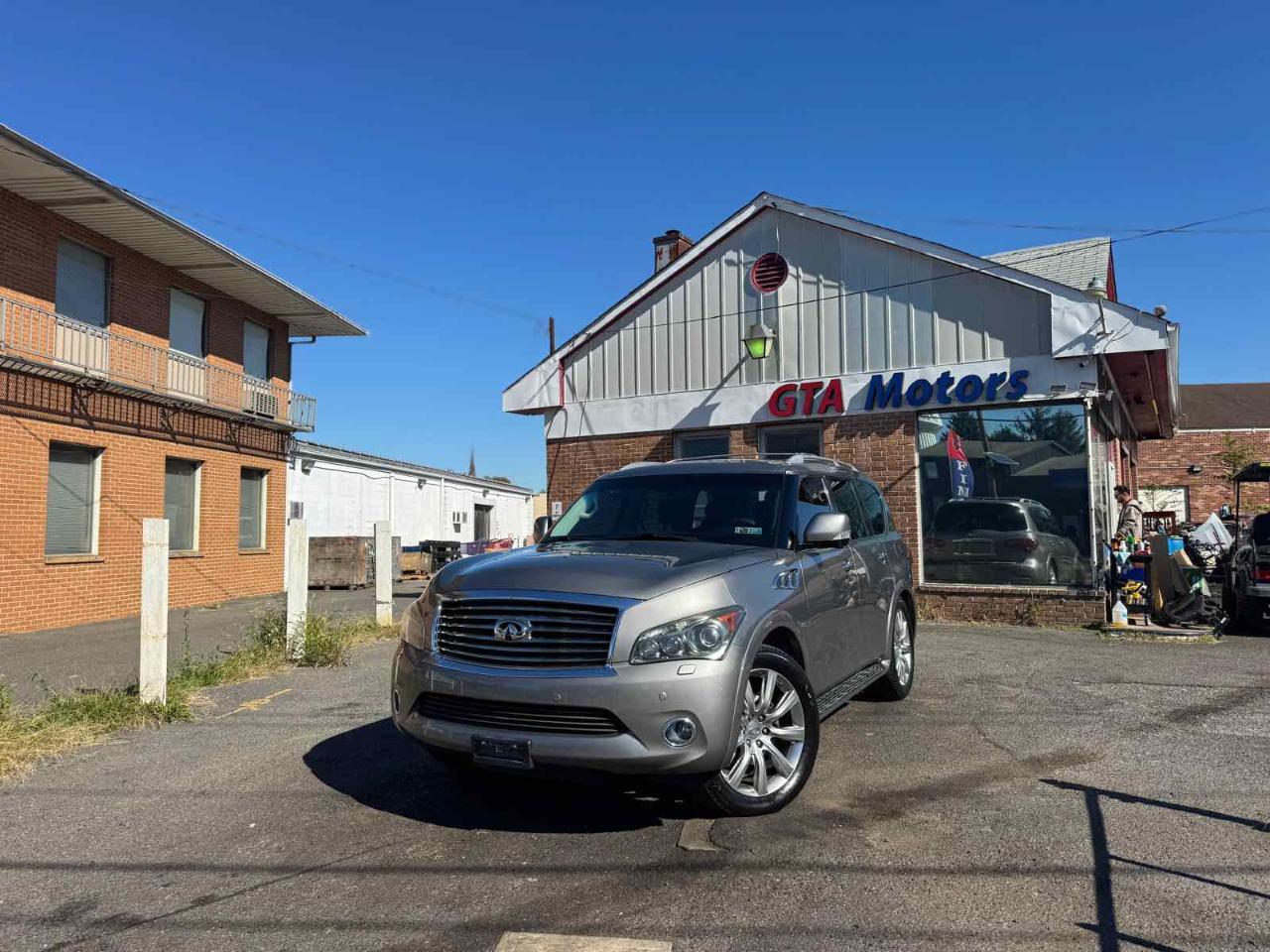 Infiniti QX56 4WD 4dr 2013