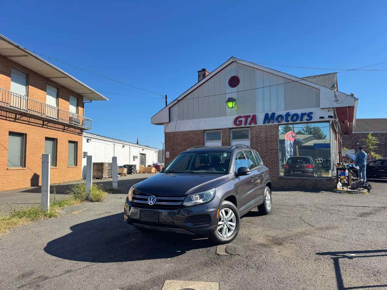 Volkswagen Tiguan 2WD 4dr Auto R-Line 2016
