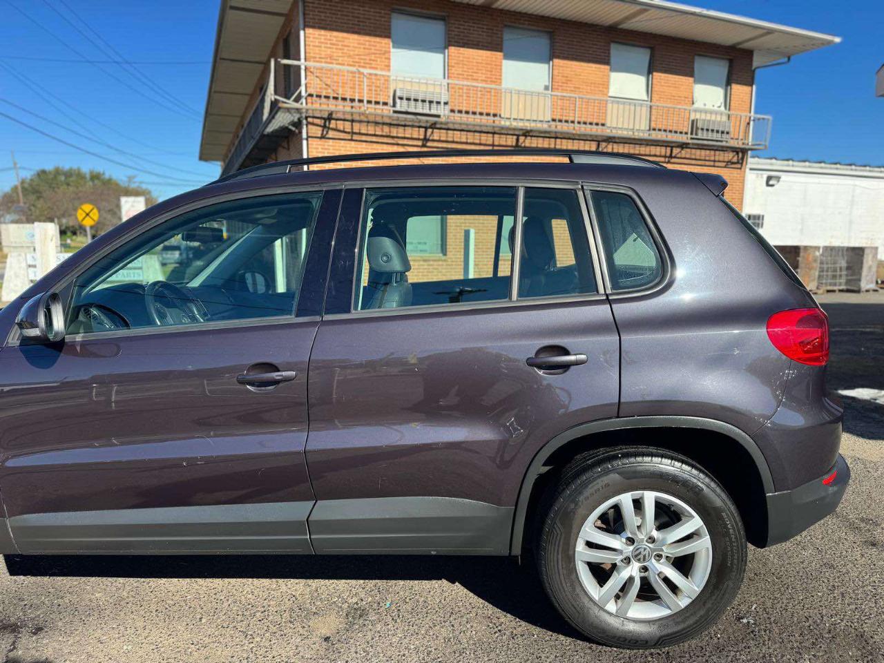 Volkswagen Tiguan 2WD 4dr Auto R-Line 2016