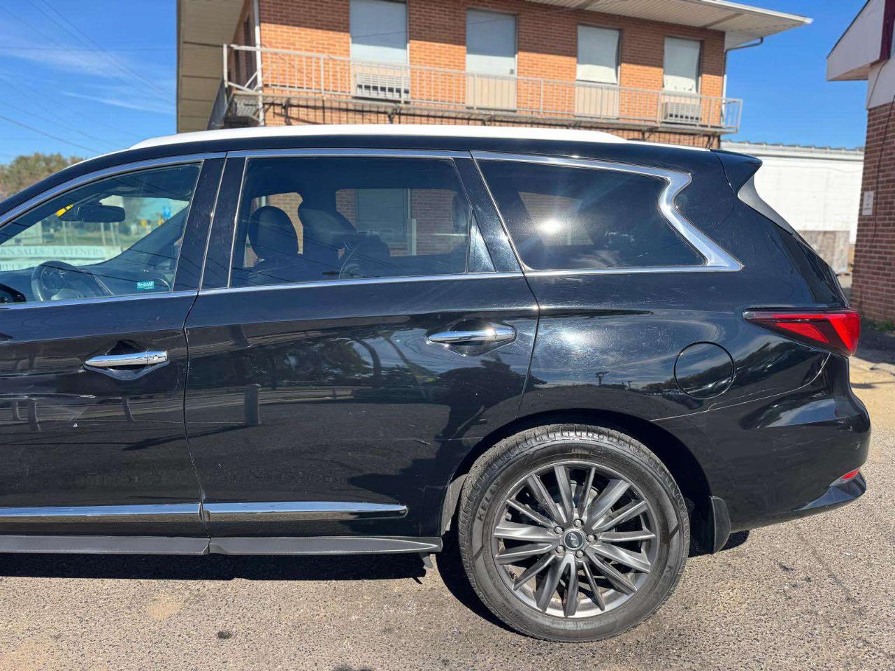 Infiniti QX60 LUXE AWD 2020