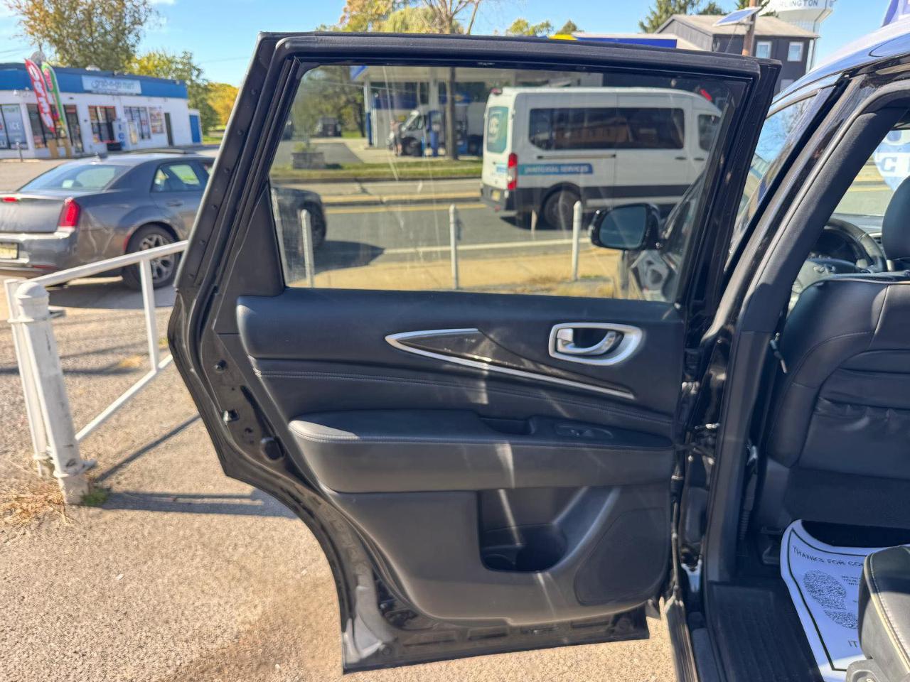 Infiniti QX60 LUXE AWD 2020