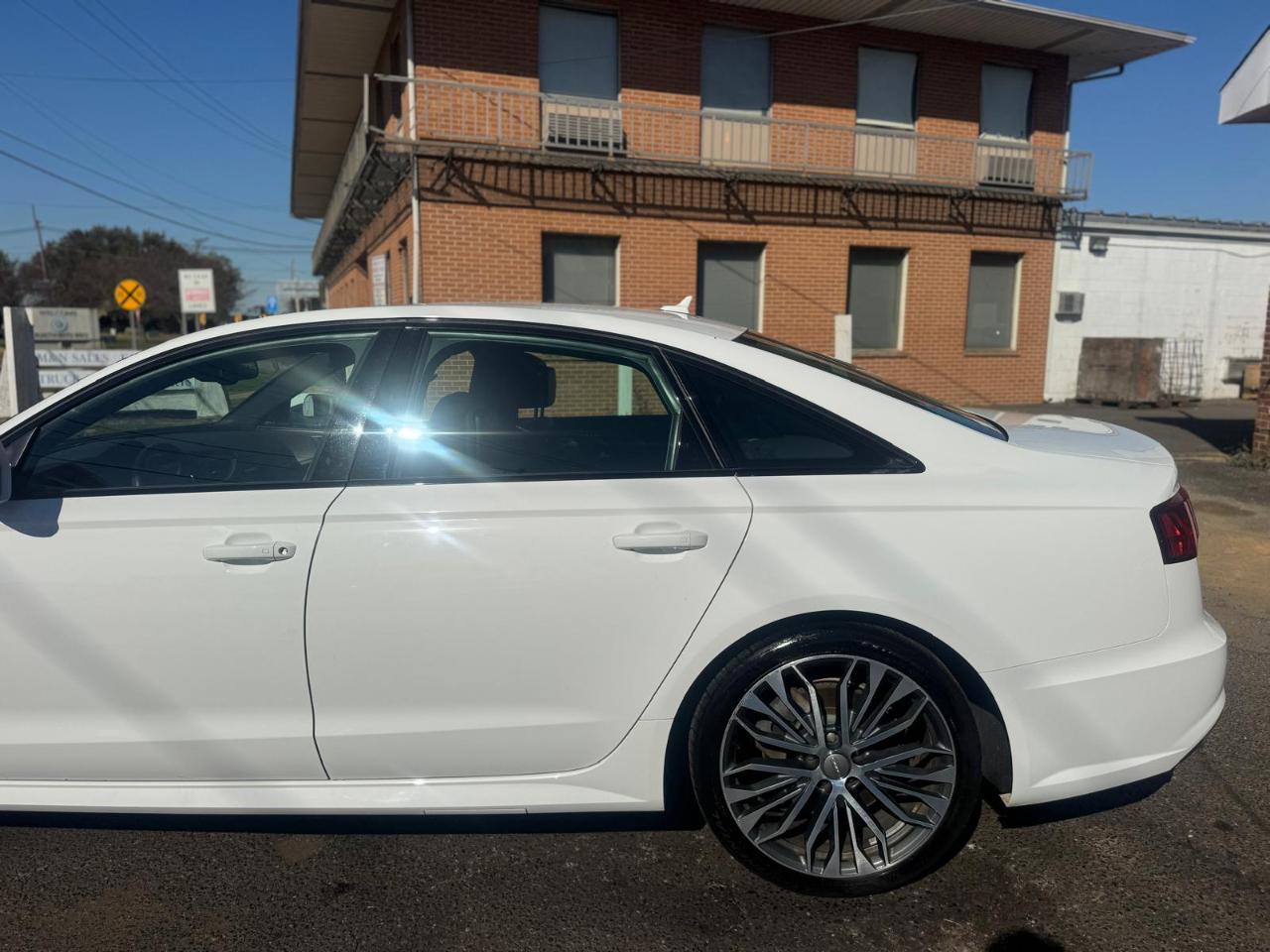 Audi A6 4dr Sdn quattro 2.0T Premium 2016