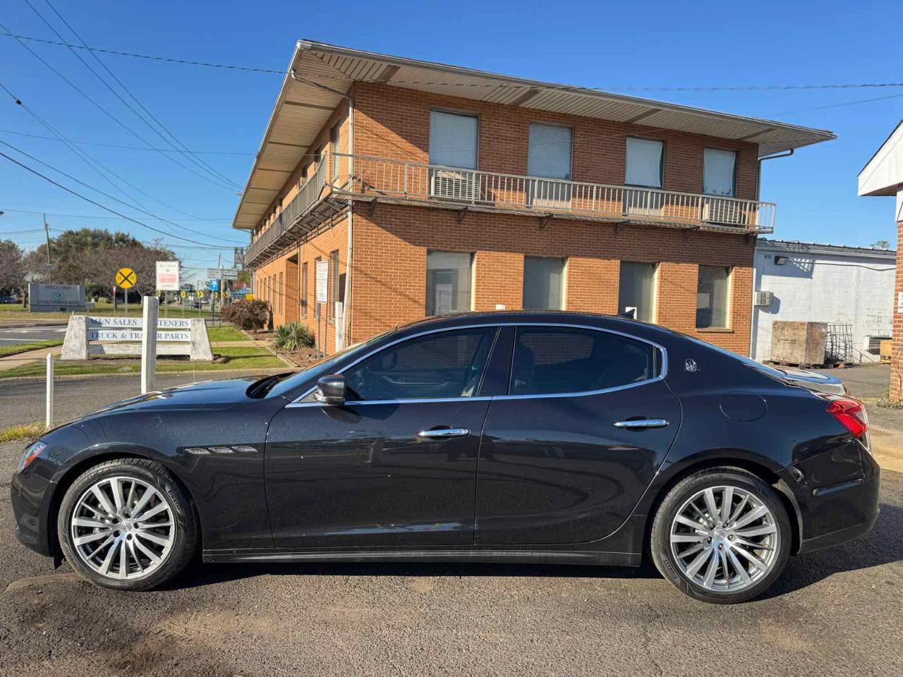 Maserati Ghibli 4dr Sdn S Q4 2015