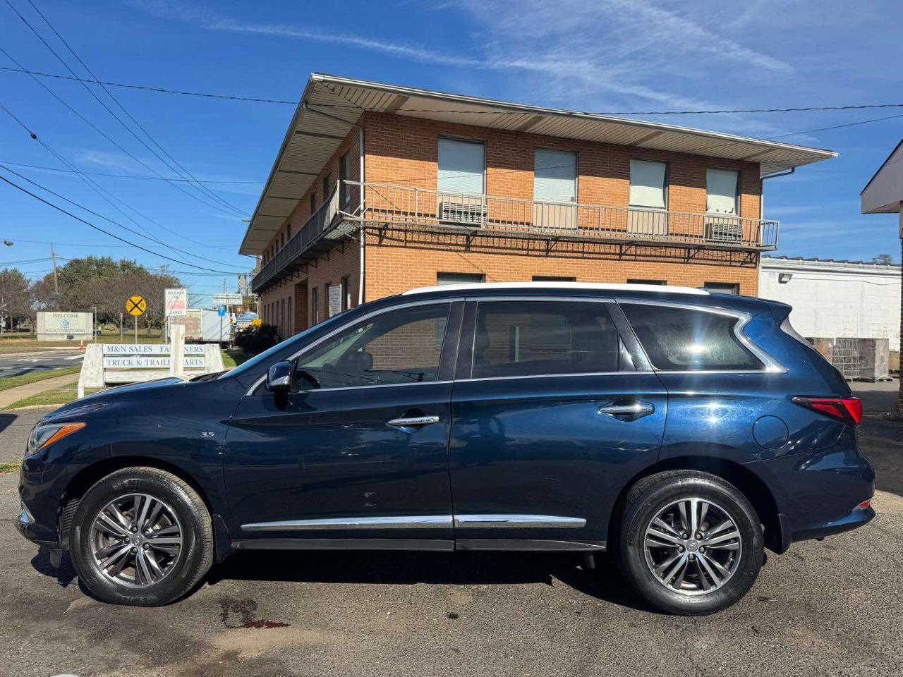 Infiniti QX60 AWD 2017