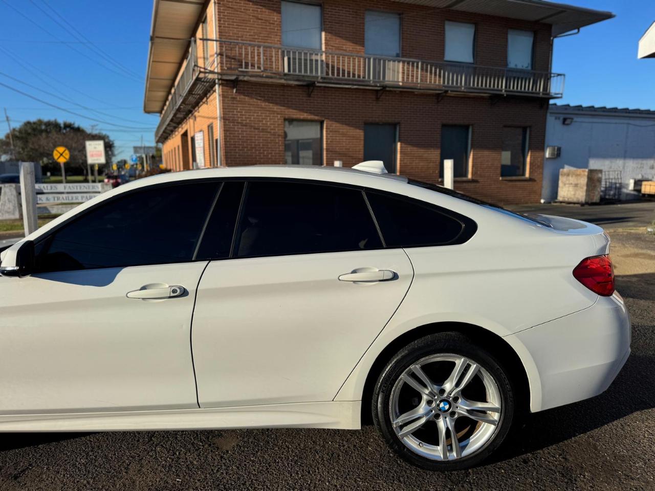 BMW 4 Series 4dr Sdn 428i xDrive AWD Gran Coupe SULEV 2016