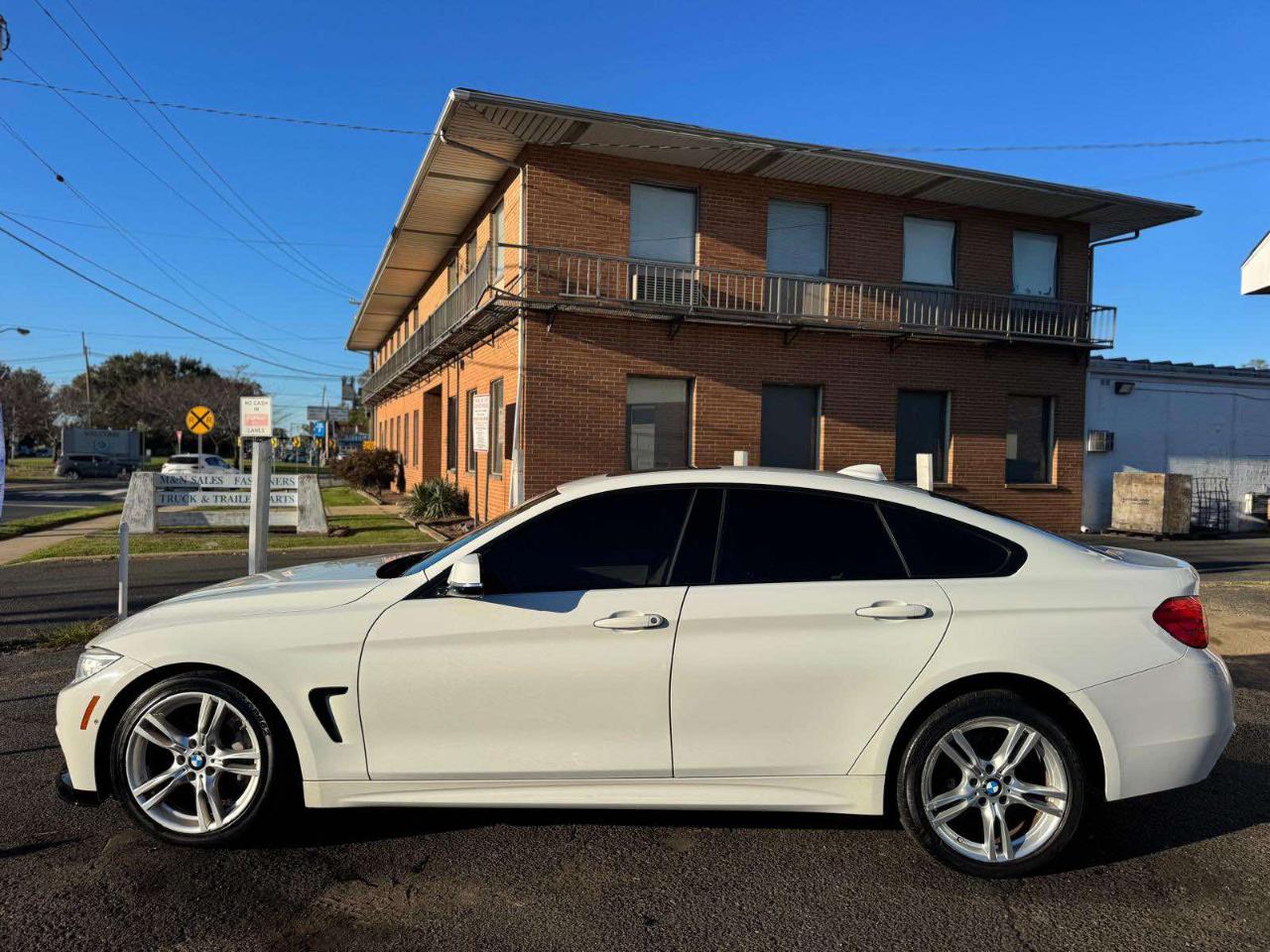 BMW 4 Series 4dr Sdn 428i xDrive AWD Gran Coupe SULEV 2016
