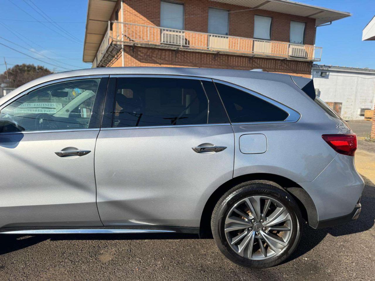 Acura MDX SH-AWD w/Technology Pkg 2017