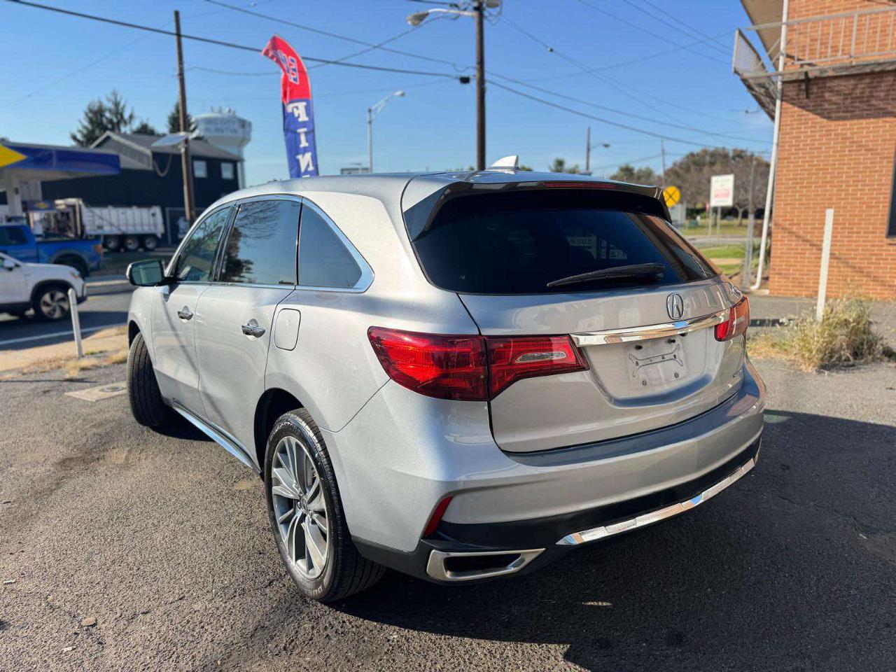 Acura MDX SH-AWD w/Technology Pkg 2017