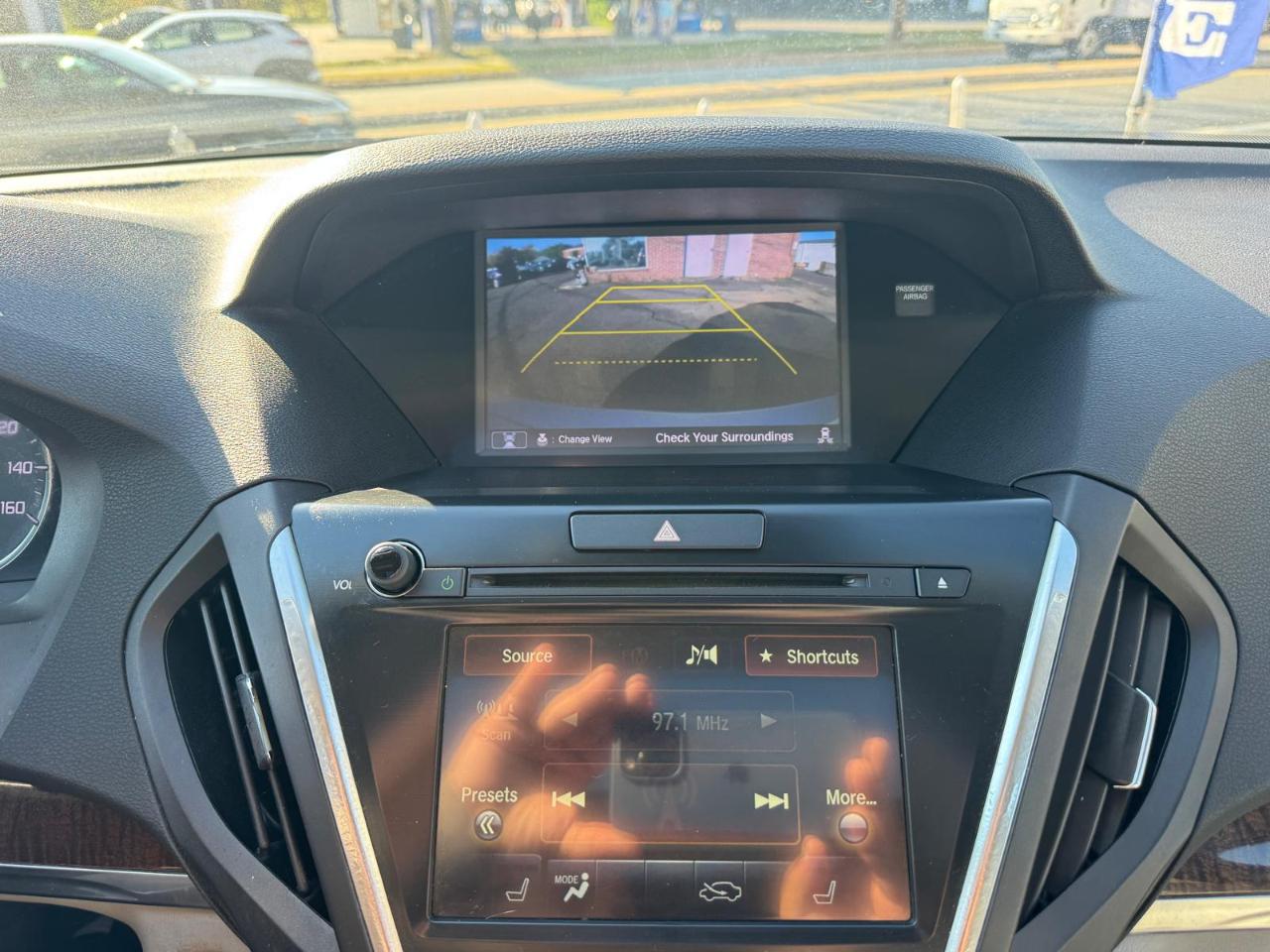 Acura MDX SH-AWD w/Technology Pkg 2017
