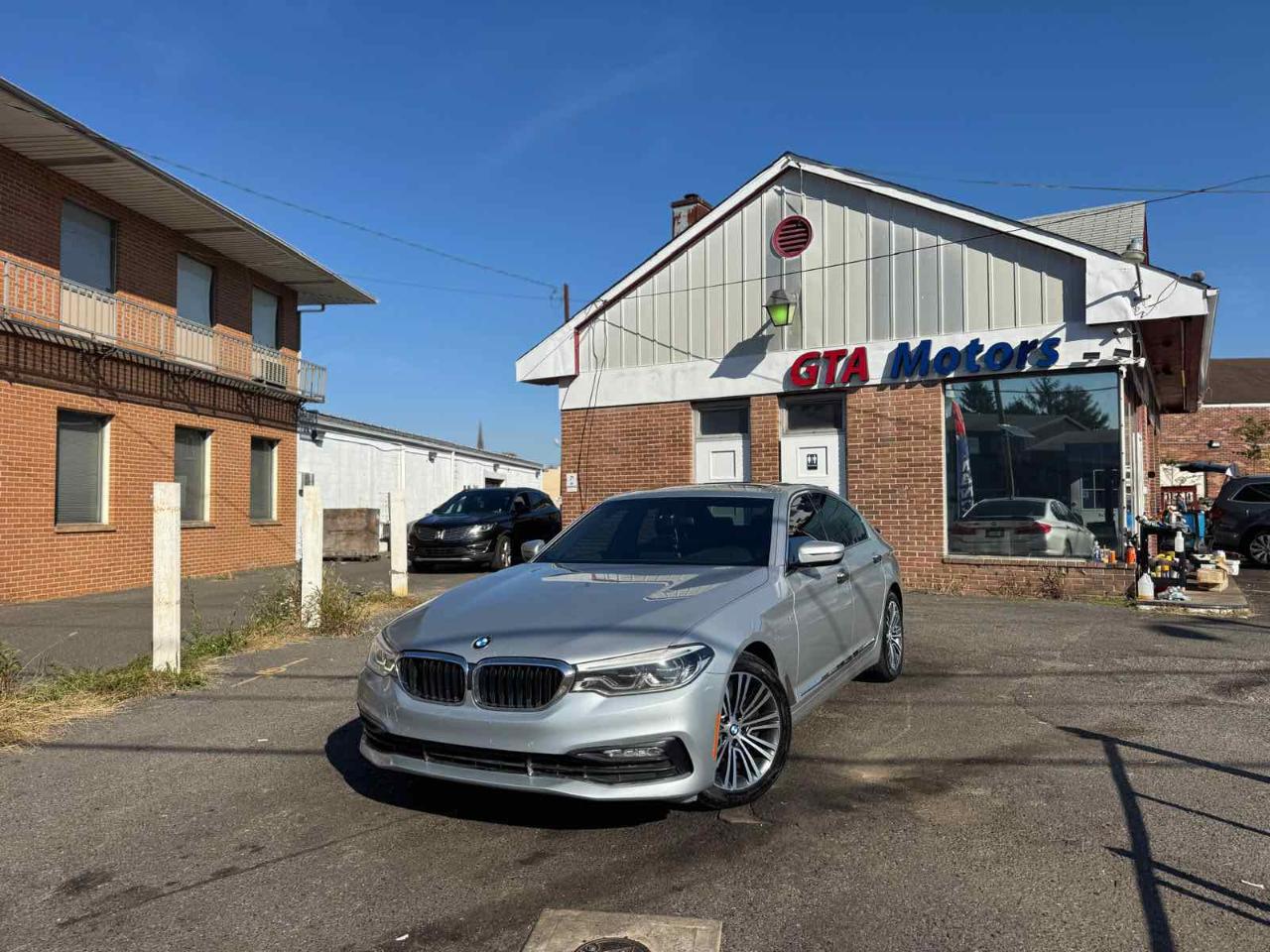 BMW 5 Series 540i xDrive Sedan 2017