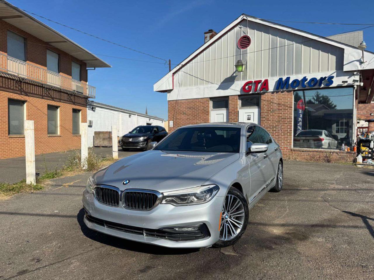 BMW 5 Series 540i xDrive Sedan 2017