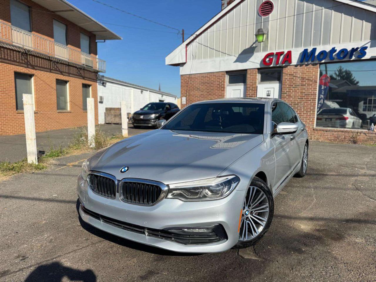 BMW 5 Series 540i xDrive Sedan 2017